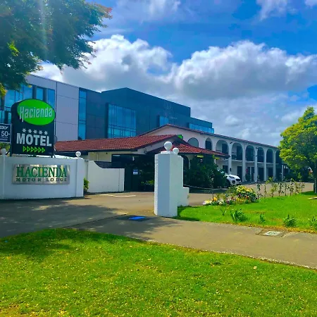 Hacienda Motor Lodge Palmerston North Exterior photo
